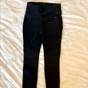 Calia By Carrie Underwood Small Black High Rise workout Leggings